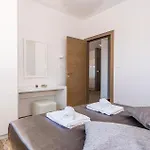 Appartement Awesome In Rogoznica (Sibenik-Knin)