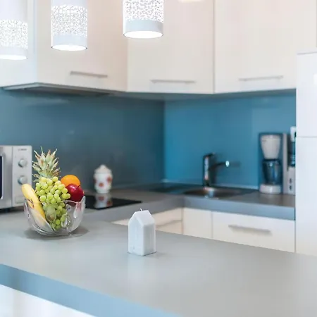 Apartamento Awesome In *