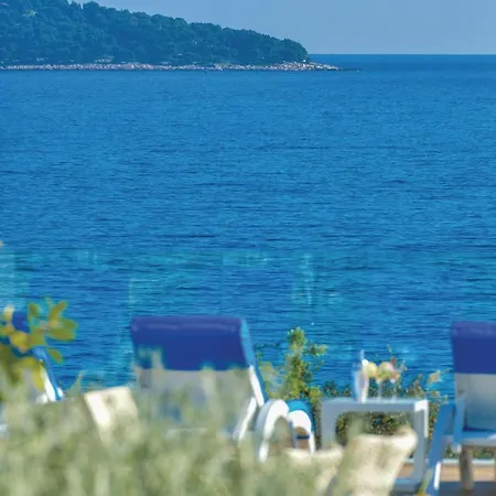 Awesome In דירה *