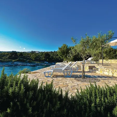 Awesome In Apartamento