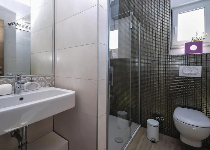 Awesome In Appartement Rogoznica (Sibenik-Knin)