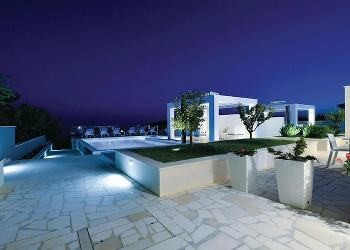 Awesome In רוגוזניצה